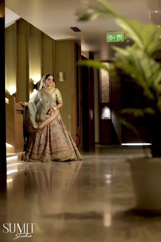 Aruj & Diksha wedding photograph 16 by Sumit Studio