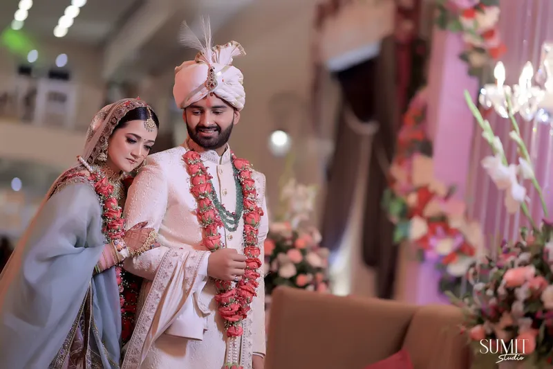 Aruj & Diksha wedding photograph 18 by Sumit Studio