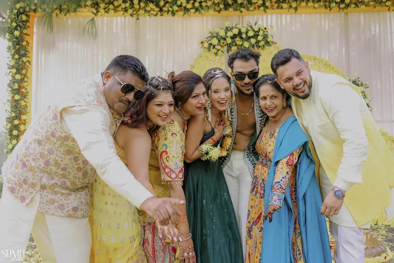 Hardik & Manvi wedding photograph 27 by Sumit Studio